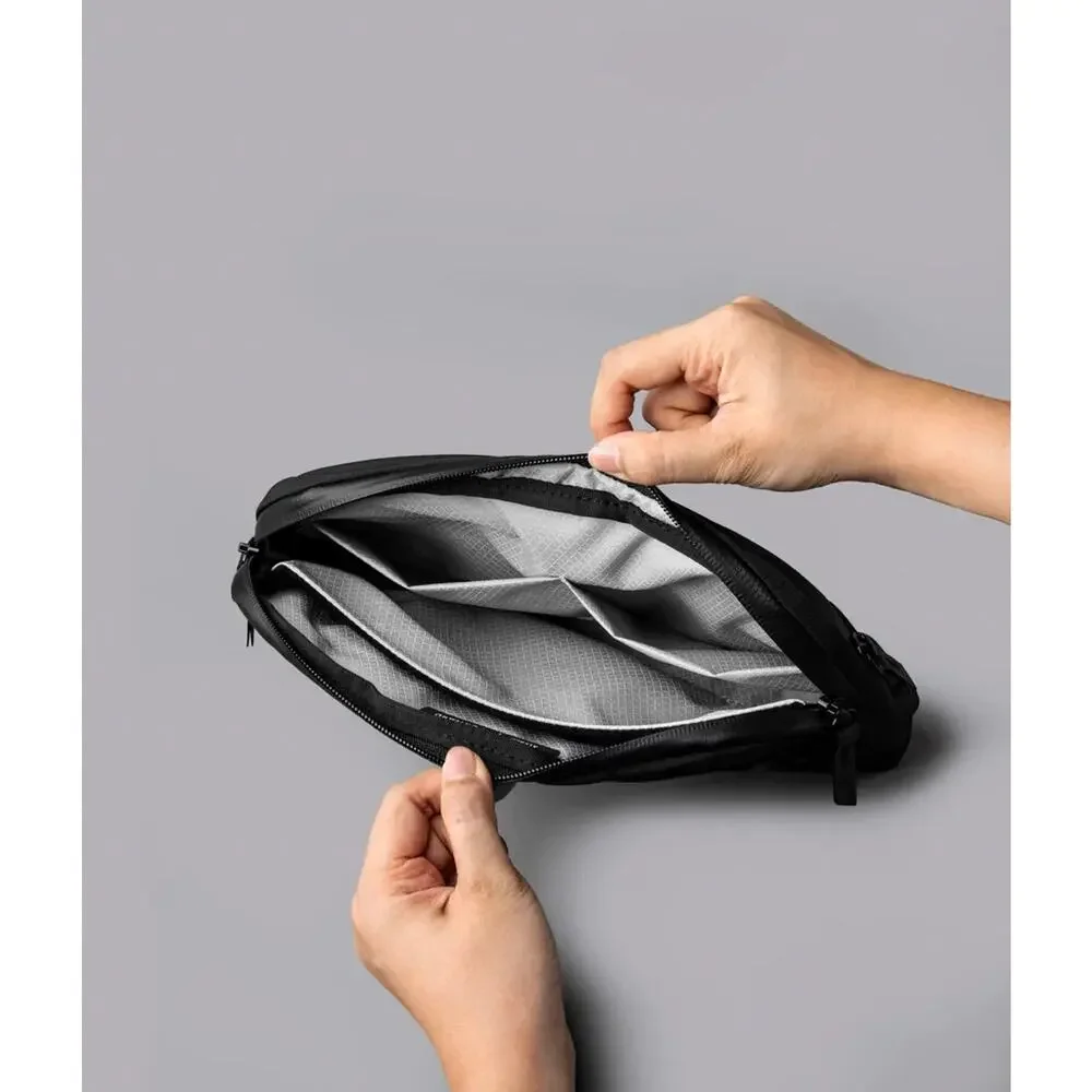 NWT ALPAKA Flight Sling Crossbody Sling Bag Travel Black | Axoflux 210D- 2L - Picture 3 of 5